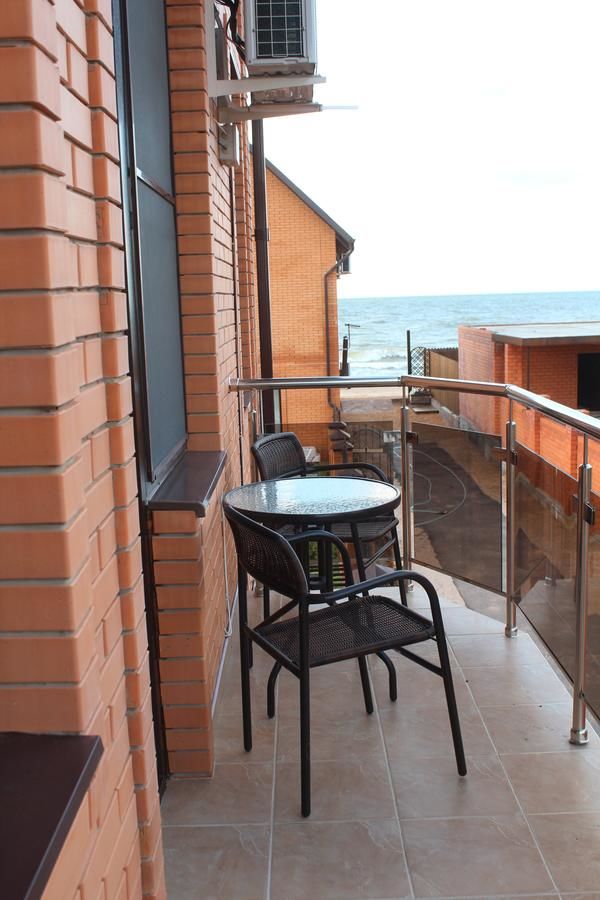 Гостевой дом  Villa Grape Пересыпь
